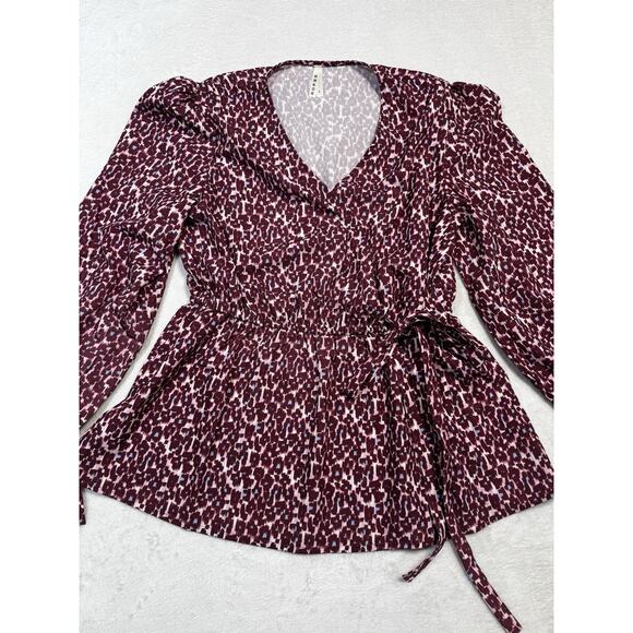 Roper Womens 2134 Leopard Red Multi 100% Polyester V-Neck Large Blouse - Picture 2 of 8